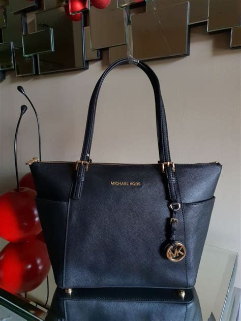 Original Michael Kors Jet Set Medium Crossgrain  